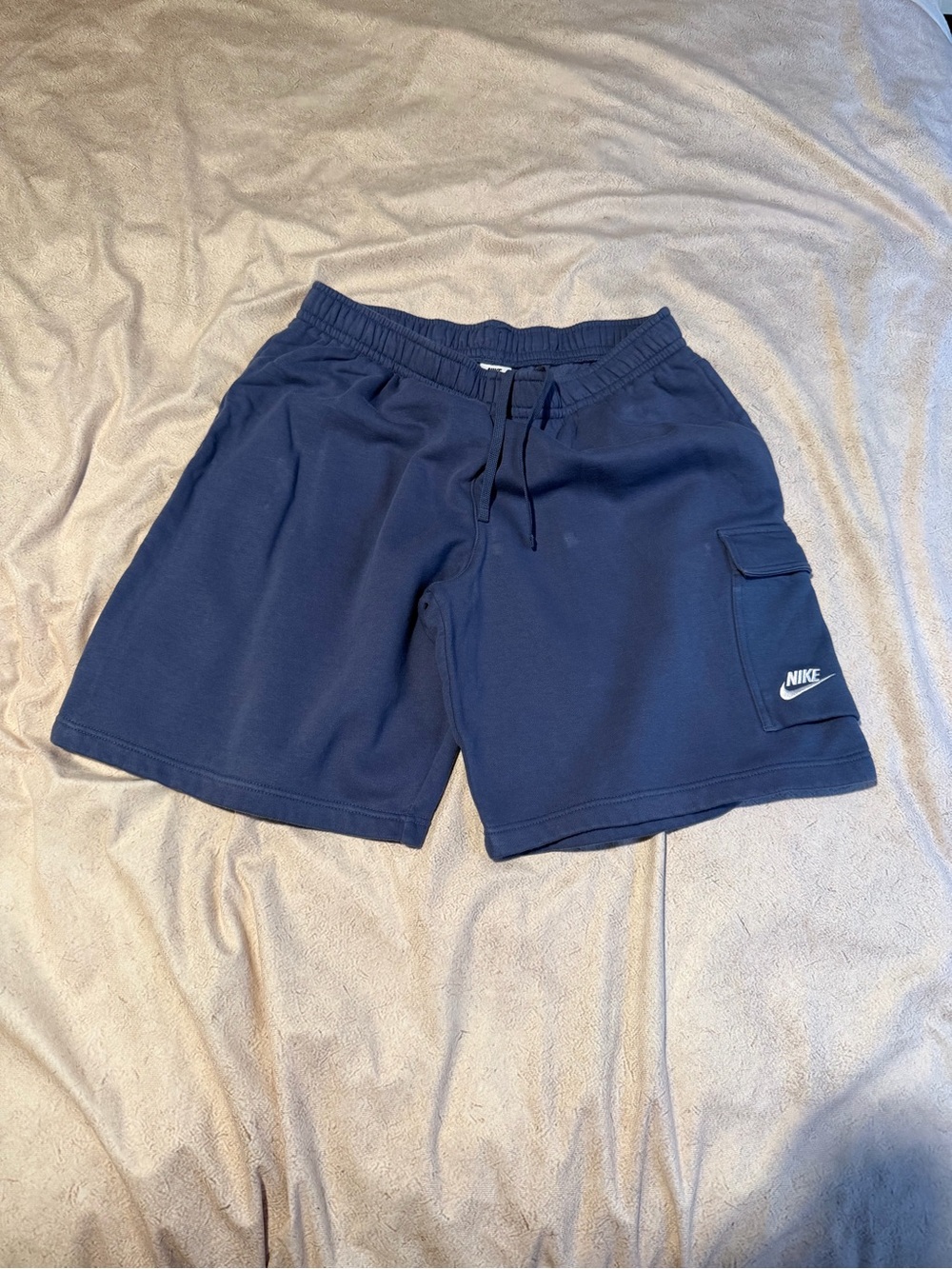 Nike Men's Navy Cargo Drawstring Athletic Shorts